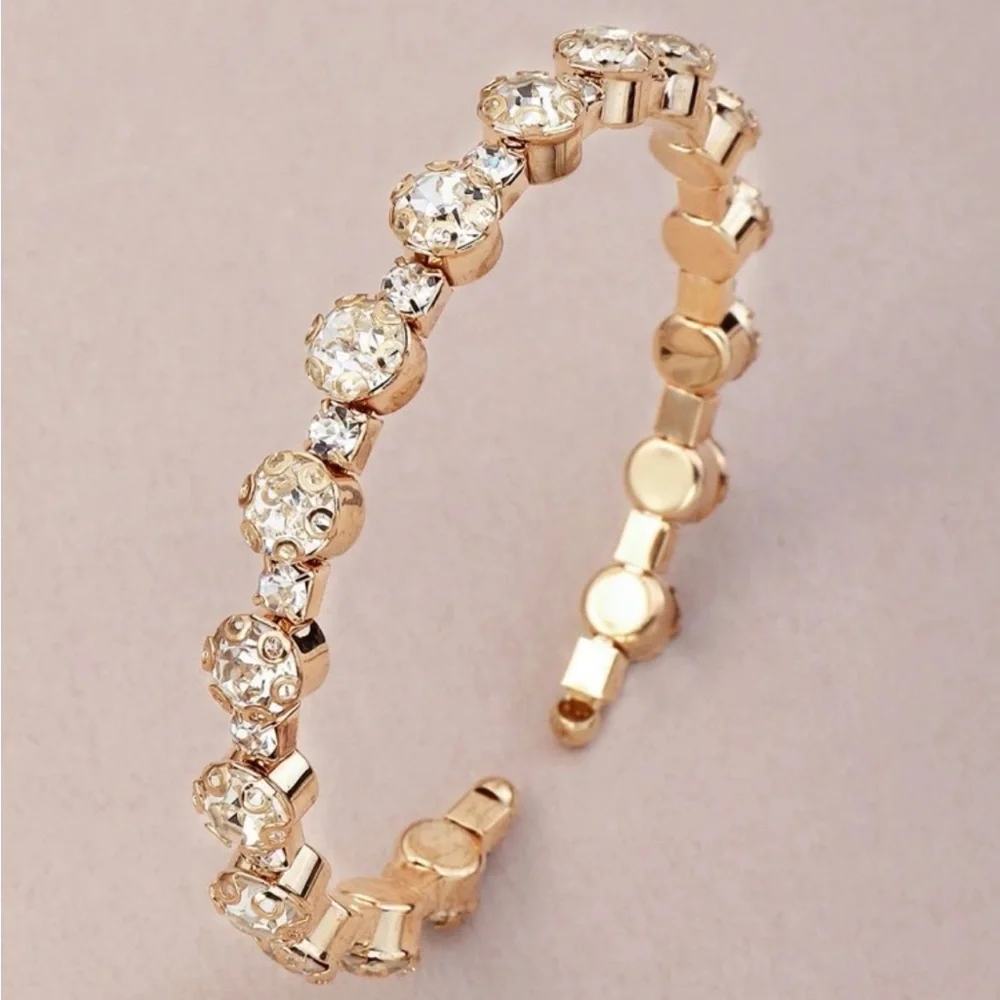 Radiant Gold Women's Bracelet with Crystal Accents